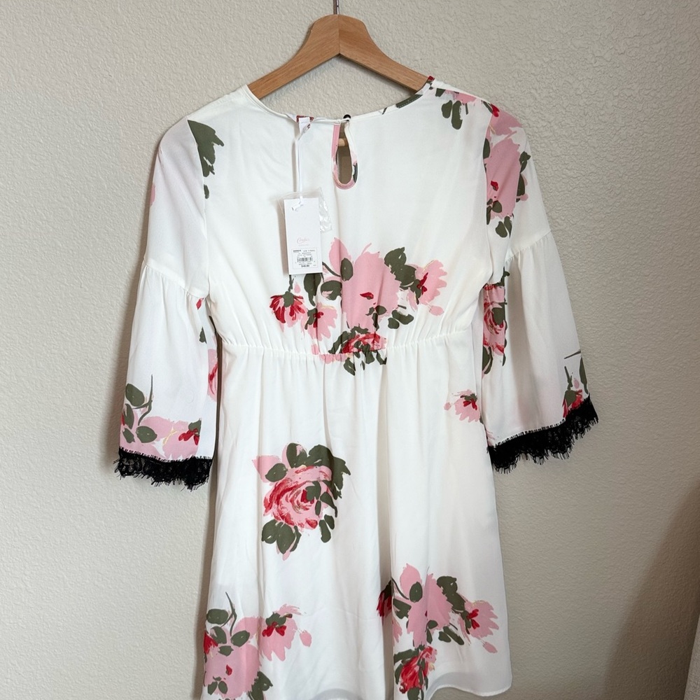 Candie's 🍬 Babydoll Dress White and Pink Floral Pattern